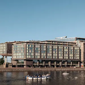 doubletree-by-hilton-amsterdam-centraal-station.amsterdamhotelsnl.com/
