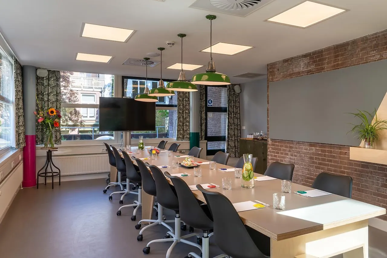 Stayokay Hostel Amsterdam Vondelpark 0*,